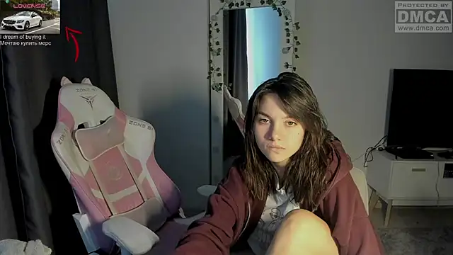 MashkaRay online show from 10/26/25, 10:59