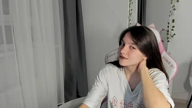 MashkaRay online show from 12/04/25, 02:49