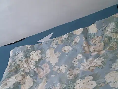 luckieey online show from 11/25/25, 09:42