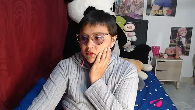 Snapshot of SWEETT_CORY chatting on 02/03/26, 02:10 SWEETT CORY online show from 02/03/26, 02:10