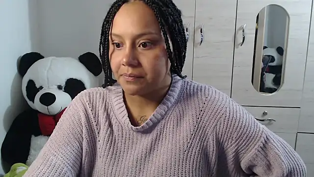 Snapshot of SWEETT_CORY chatting on 04/14/26, 03:22 SWEETT CORY online show from 04/14/26, 03:22