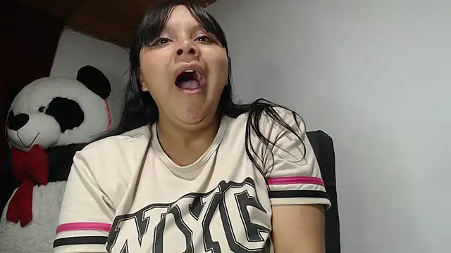 SWEETT CORY online show from 03/18/25, 02:40