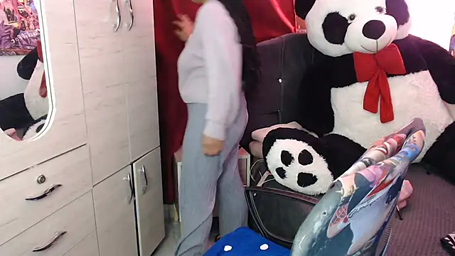 Snapshot of SWEETT_CORY chatting on 03/22/26, 01:09 SWEETT CORY online show from 03/22/26, 01:09