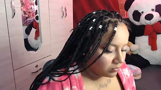 Snapshot of SWEETT_CORY chatting on 03/19/26, 01:27 SWEETT CORY online show from 03/19/26, 01:27