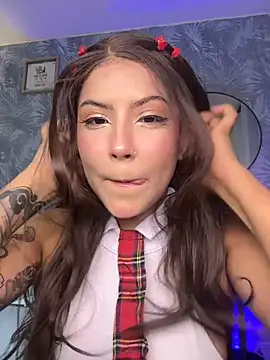 Snapshot of antonelaswete02 chatting on 10/08/25, 12:01 antonelaswete02 online show from 10/08/25, 12:01