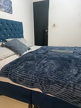 Snapshot of antonelaswete02 chatting on 03/11/25, 05:02 antonelaswete02 online show from 03/11/25, 05:02