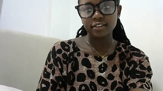 Latiffagodess online show from 09/19/25, 08:40