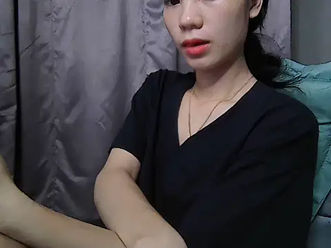 Ladygirrl22 online show from 10/15/25, 09:06