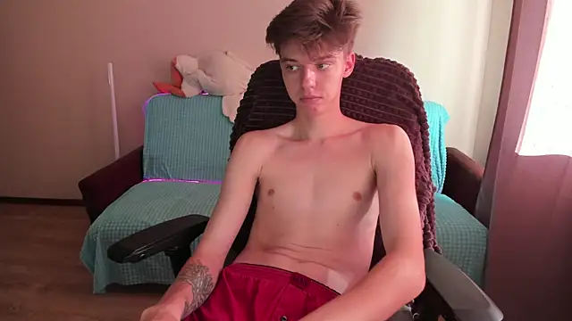 Liam sexy1 online show from 09/23/25, 12:56