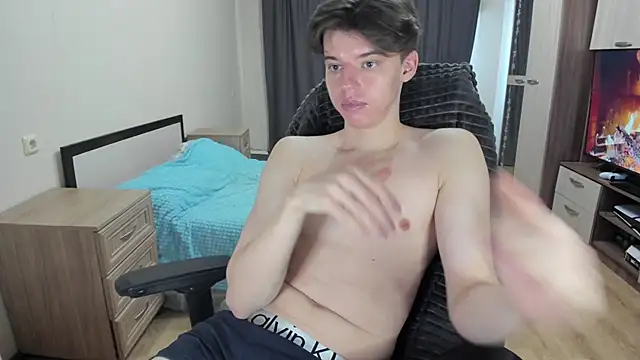 Liam sexy1 online show from 02/21/26, 08:16