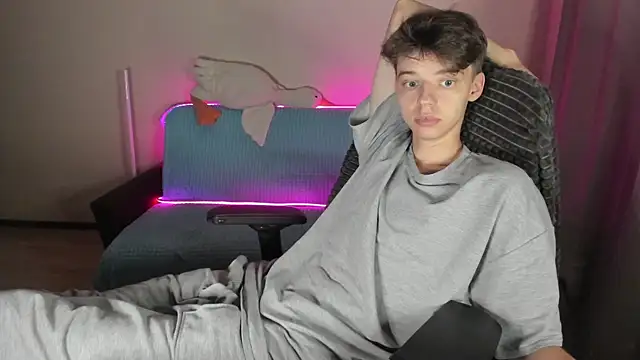 Liam sexy1 online show from 09/22/25, 04:24