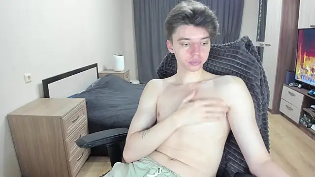 Liam sexy1 online show from 12/21/25, 08:16