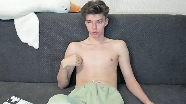 Liam sexy1 online show from 11/28/25, 02:17