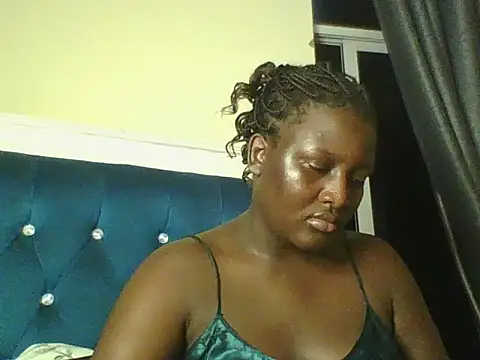 Snapshot of Heavy_ass chatting on 03/16/26, 06:10 Heavy ass online show from 03/16/26, 06:10