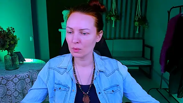 VandaRossi online show from 03/07/25, 05:08