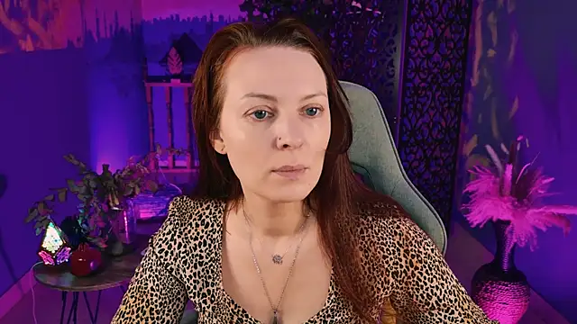 VandaRossi online show from 10/12/25, 05:31