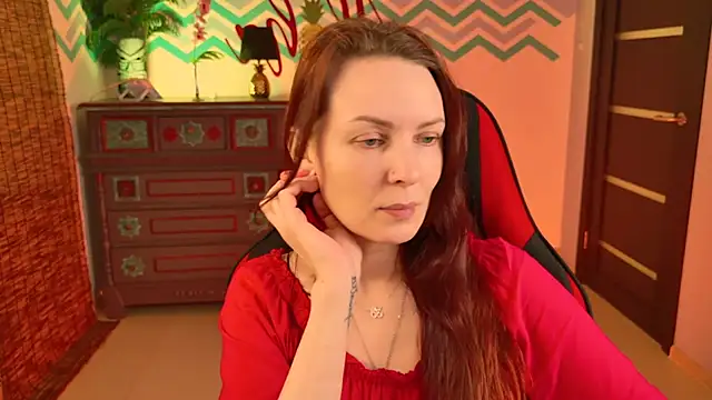 VandaRossi online show from 11/21/25, 10:03