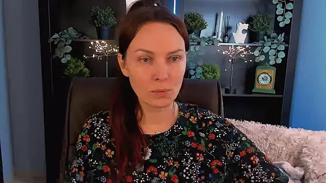 VandaRossi online show from 11/15/25, 09:46