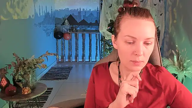 VandaRossi online show from 10/21/25, 05:40