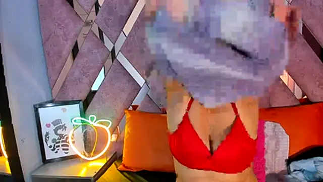 Mulan sexy01 online show from 04/15/26, 07:51