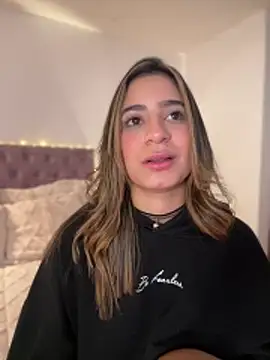 samantha evans2 online show from 02/03/26, 06:22