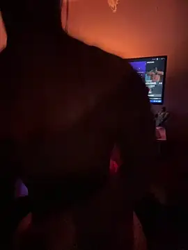 Snapshot of samantha_evans2 chatting on 11/01/25, 10:58 samantha evans2 online show from 11/01/25, 10:58