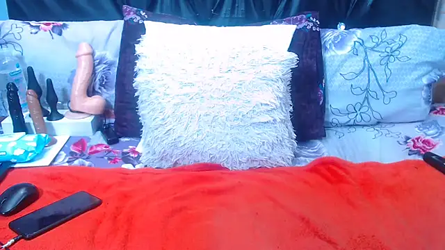 spicydiver38 online show from 11/08/25, 07:39