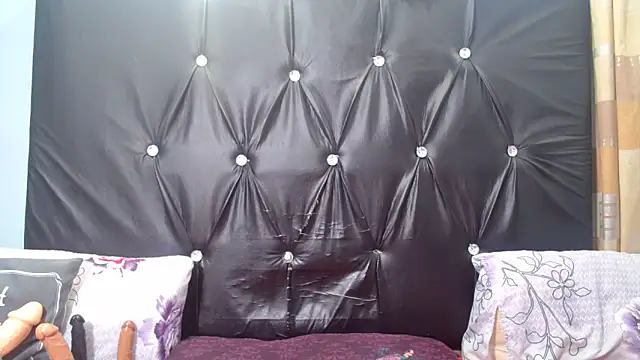 spicydiver38 online show from 05/23/26, 06:45