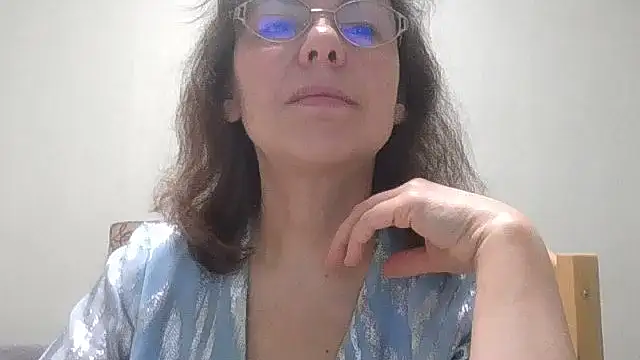 HollyJewel online show from 03/27/26, 04:52