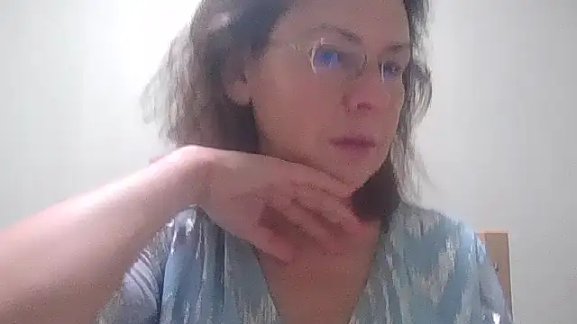 HollyJewel online show from 11/16/25, 07:07