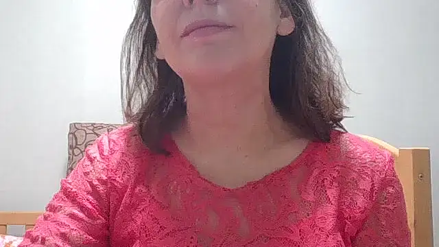 HollyJewel online show from 12/15/25, 03:29