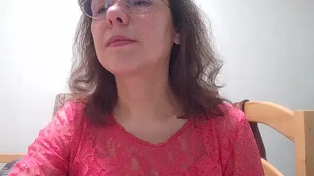 HollyJewel online show from 04/17/26, 04:10