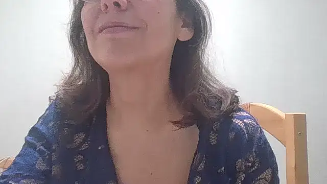 HollyJewel online show from 03/22/26, 05:47