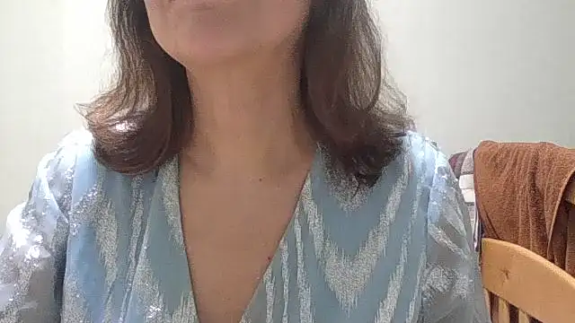 HollyJewel online show from 04/15/26, 07:58