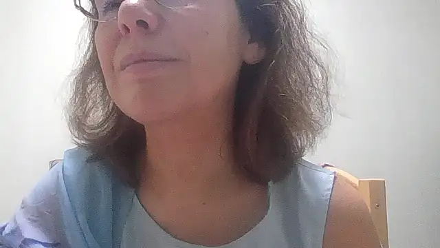 HollyJewel online show from 11/06/25, 05:17