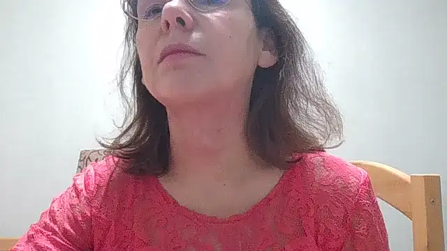 HollyJewel online show from 12/17/25, 06:02