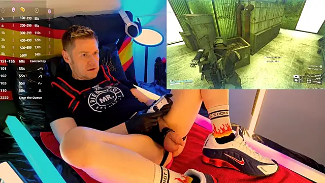 Snapshot of Fuc71 chatting on 02/24/26, 05:47 Fuc71 online show from 02/24/26, 05:47