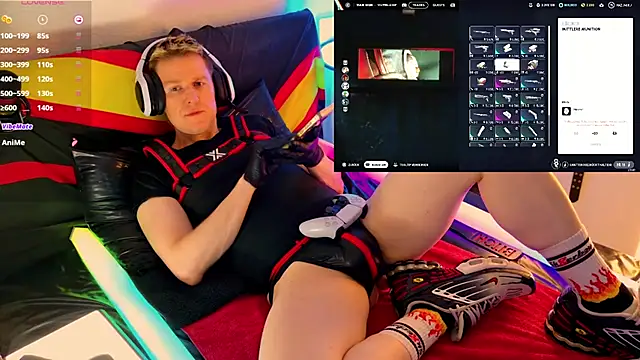 Snapshot of Fuc71 chatting on 02/08/26, 02:15 Fuc71 online show from 02/08/26, 02:15