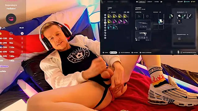 Snapshot of Fuc71 chatting on 01/11/26, 01:18 Fuc71 online show from 01/11/26, 01:18