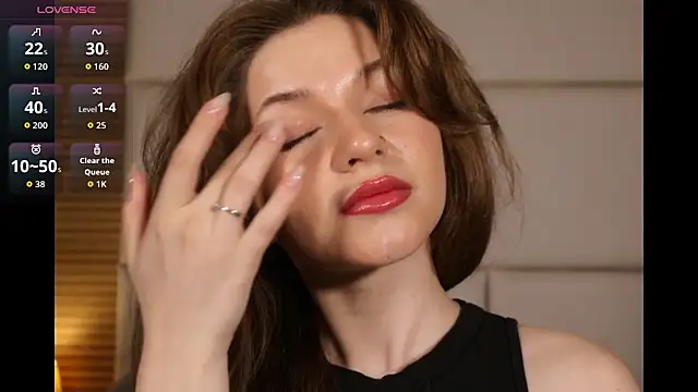 Snapshot of AliceBellamy chatting on 04/28/26, 12:31 AliceBellamy online show from 04/28/26, 12:31