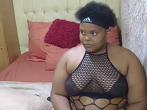 Snapshot of Xxxsluts chatting on 09/24/25, 10:11 Xxxsluts online show from 09/24/25, 10:11