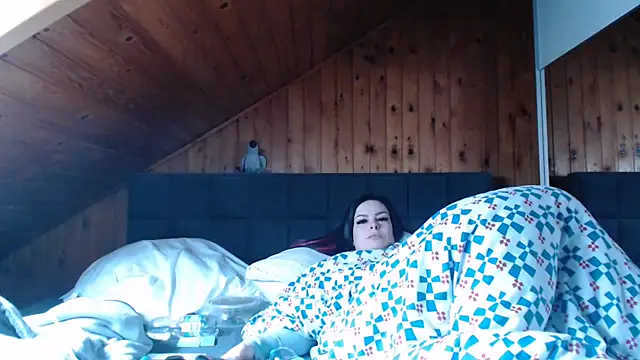 BoeseMoni1998 online show from 09/25/25, 11:05