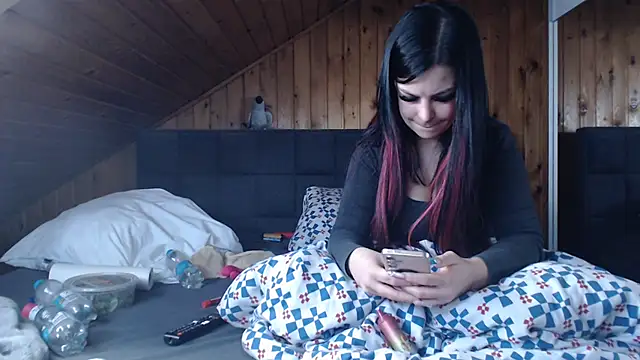 BoeseMoni1998 online show from 09/22/25, 09:04