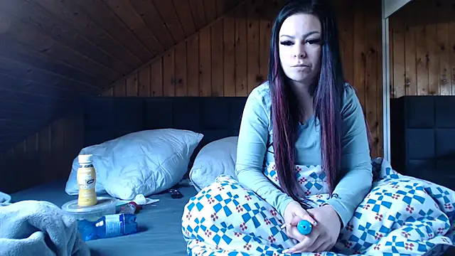 BoeseMoni1998 online show from 11/11/25, 09:48