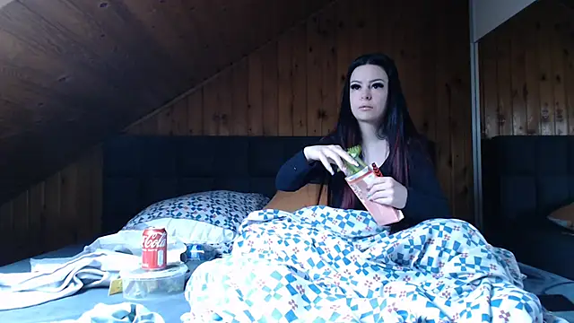 BoeseMoni1998 online show from 03/15/26, 07:59