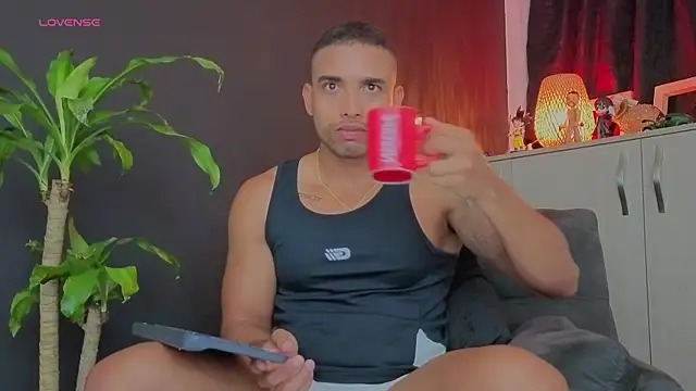 LincomAmith online show from 01/13/26, 03:43