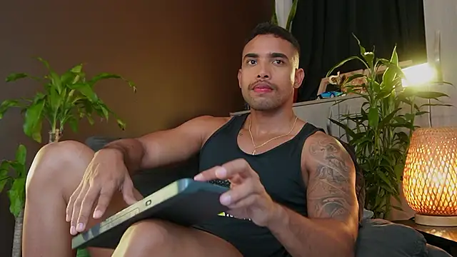 LincomAmith online show from 02/18/26, 03:48