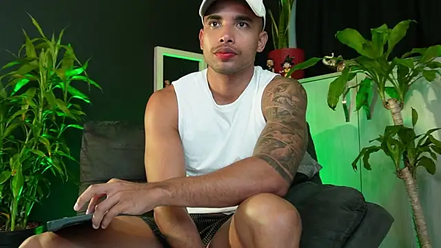 LincomAmith online show from 04/08/26, 03:41