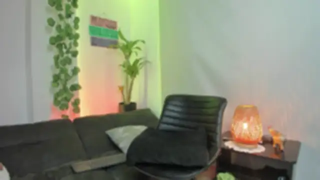 Snapshot of LincomAmith chatting on 02/21/25, 04:07 LincomAmith online show from 02/21/25, 04:07
