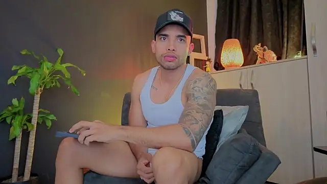 LincomAmith online show from 11/12/25, 11:30